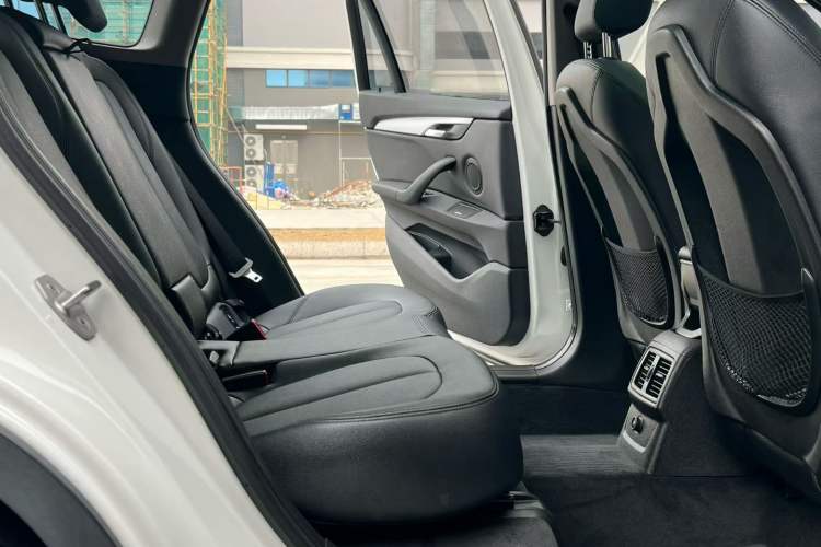 Used BMW X1 2016 sDrive18Li Premium Edition
