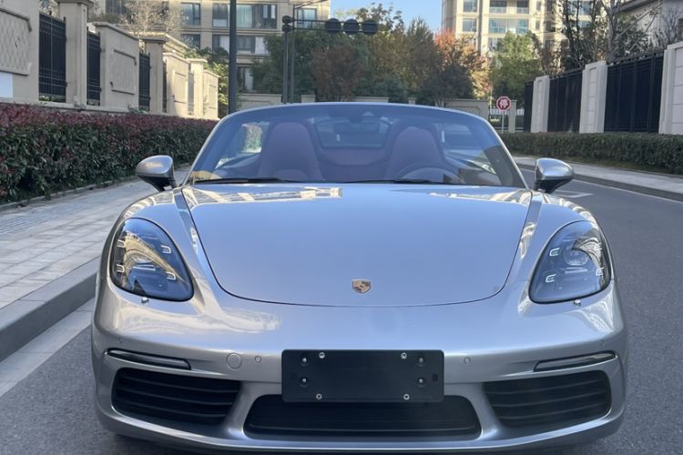 Used Porsche 718 2022 Boxster 2.0T
