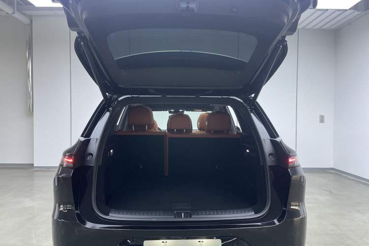 Used Li Auto L6 2024 Pro Model
