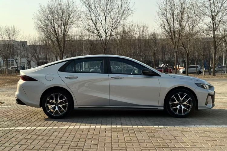 Used GAC Trumpchi EMPOW 2023 Shadow Leopard H Smart Hybrid Edition