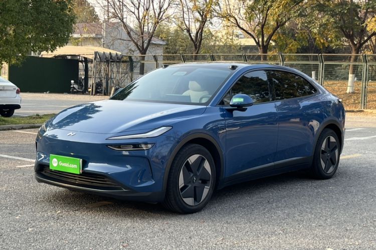 Used ONVO L60 2024 60 kWh All-Wheel Drive