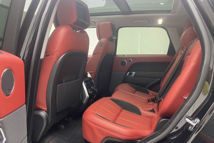 Used Land Rover Range Rover Sport 2021 3.0 L6 YAO Black Edition