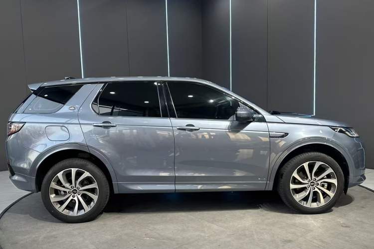 Used Land Rover Discovery Sport 2020 249 PS R-Dynamic Performance Edition
