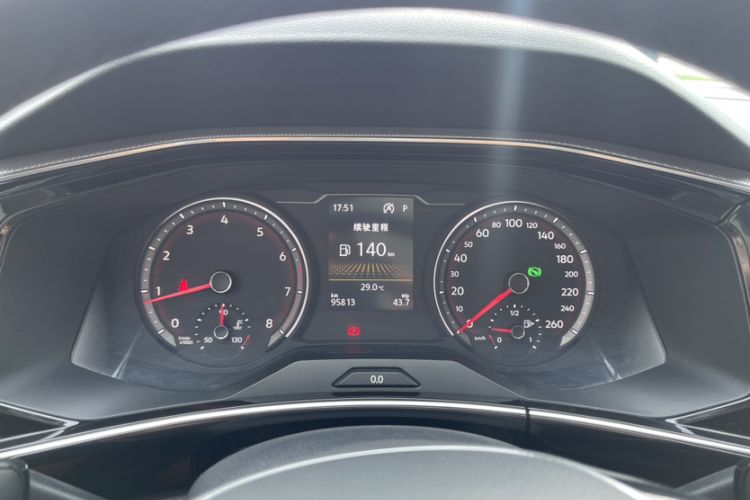 Used Volkswagen Tayron 2019 330TSI Two-Wheel-Drive Luxury Version China V Emission Standard
