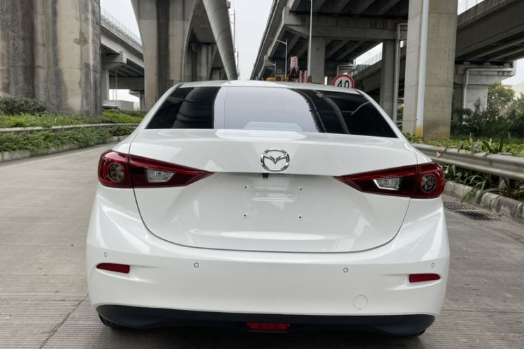 Used Mazda Mazda 3 Axela 2017 Sedan 1.5L Automatic Luxury Model Emission Standard China V
