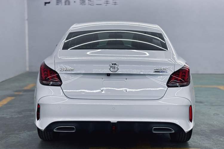 Used MG 5 2022 180 DVVT CVT Youth Luxury Edition
