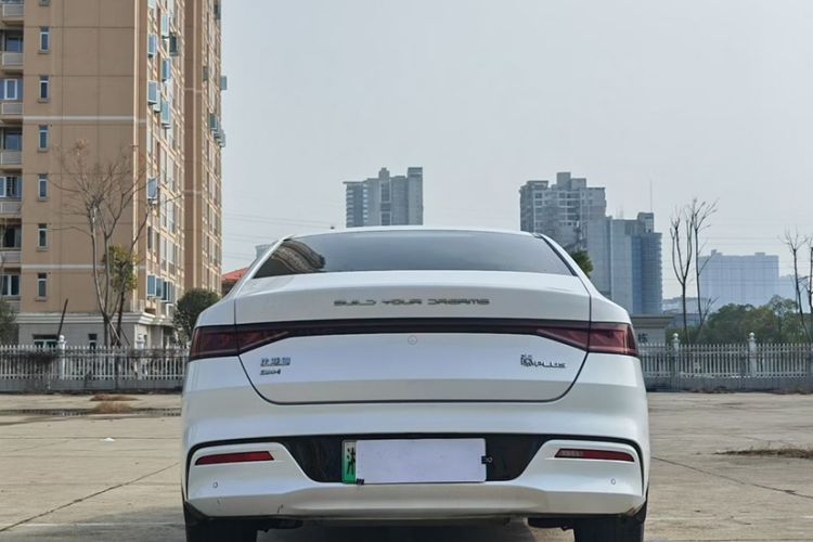 Used BYD Qin PLUS 2023 Champion Edition DM-i 120KM Leading Model
