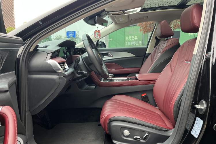 Used Hongqi H5 2024 2.0T Automatic Smart Connect Flagship Edition
