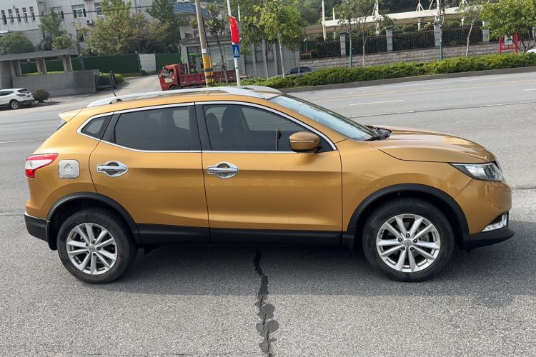 Used Nissan Qashqai 2016 2.0L CVT Elite Edition