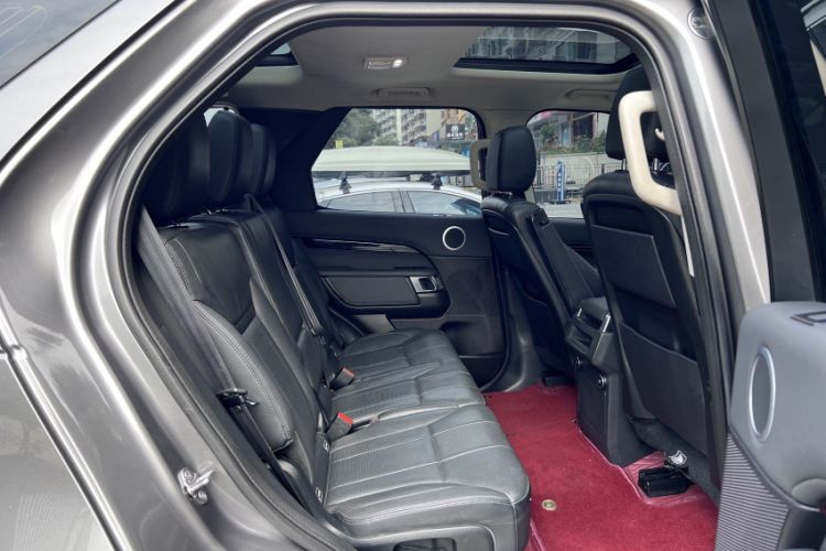 Used Land Rover Discovery 2018 3.0 SC V6 SE
