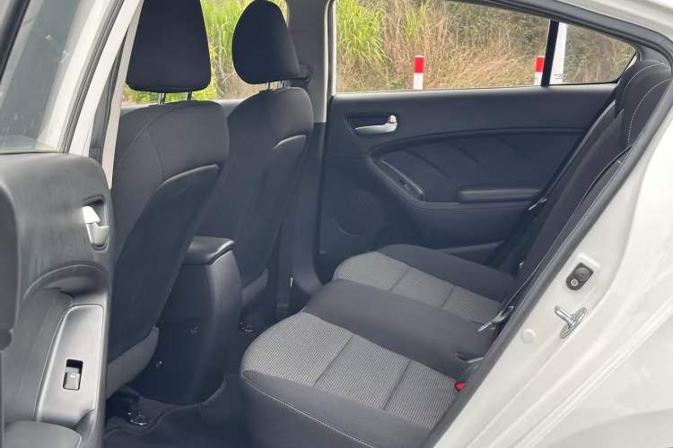 Used Kia K3 2016 1.6L Automatic GL
