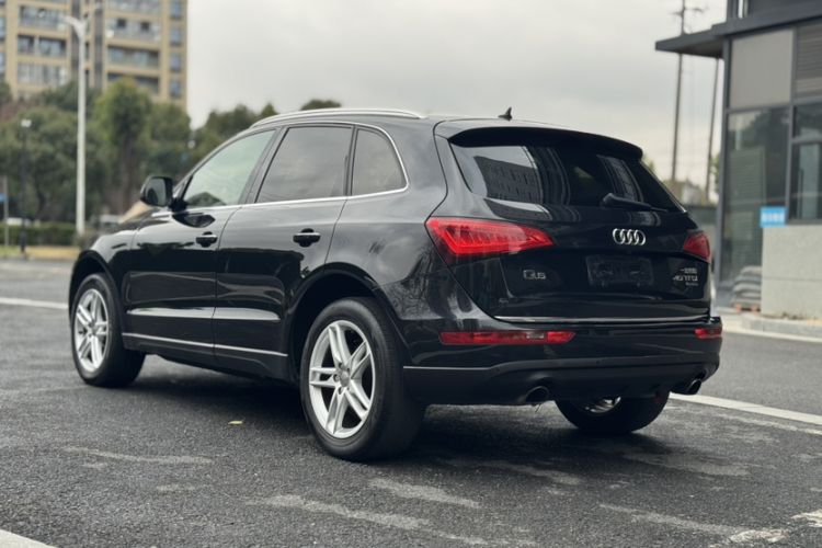 Used Audi Q5 2016 40 TFSI Comfort Model
