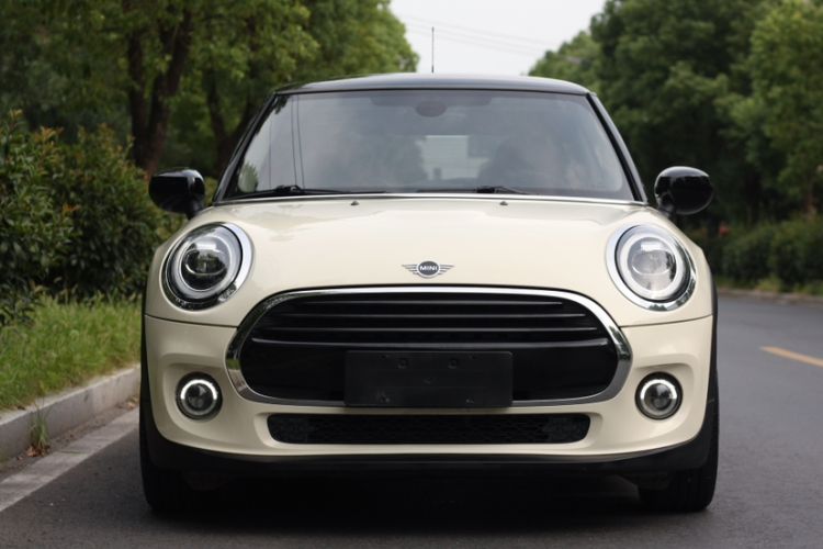 Used  MINI 2019 1.5T COOPER Classic Edition
