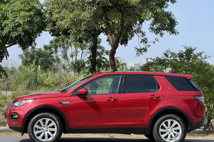 Used Land Rover Discovery Sport 2018 240 PS SE Version
