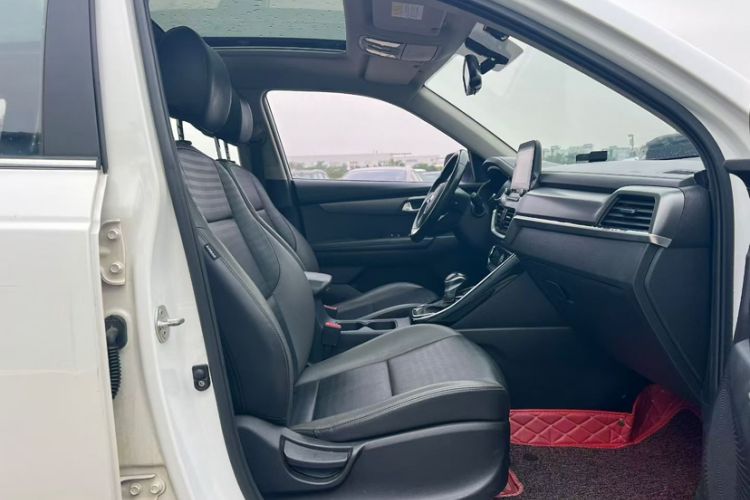 Used Kia Sportage R 2018 2.0L Automatic Smart Luxury Version China V Standard