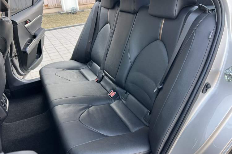 Used Toyota Camry 2021 2.5G Luxury Edition