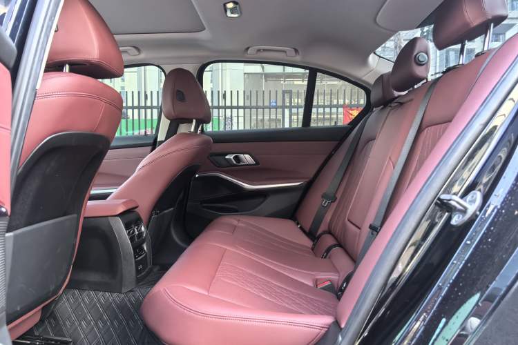 Used BMW 3 Series 2022 325i M Sport Package
