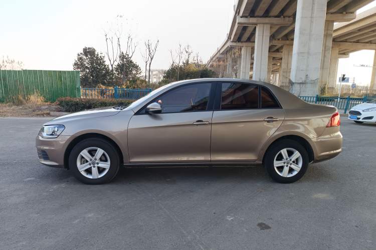 Used Volkswagen Bora 2014 1.6L Automatic Fashion Model