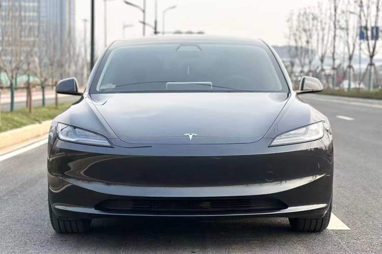 Used Tesla Model 3 2023 Rear-Wheel-Drive Version