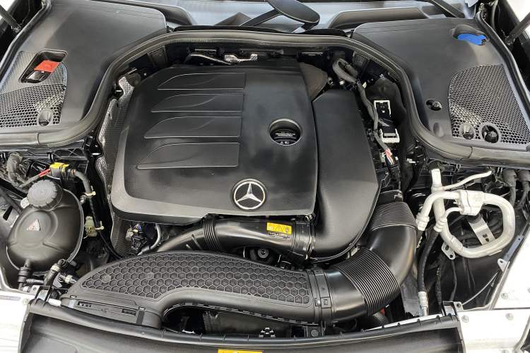 Used Mercedes-Benz E-Class 2023 Updated E 300 L Fashion Edition
