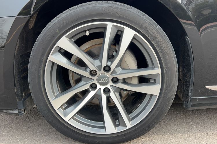 Used Audi A6L 2019 40 TFSI Luxury Dynamic Model
