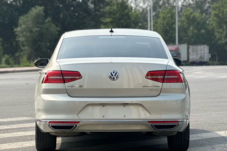 Used Volkswagen Magotan 2019 330TSI DSG Luxury Version China VI Standard
