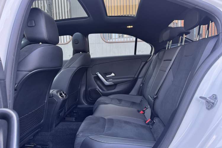 Used Mercedes-Benz A-Class 2021 A 200 L Sport Sedan Fashion Model