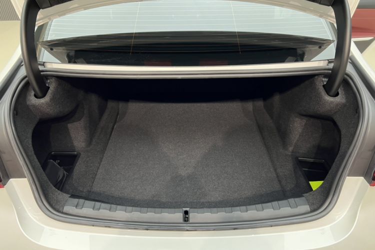 Used BMW 3 Series 2023 325i M Sport Night Edition Package
