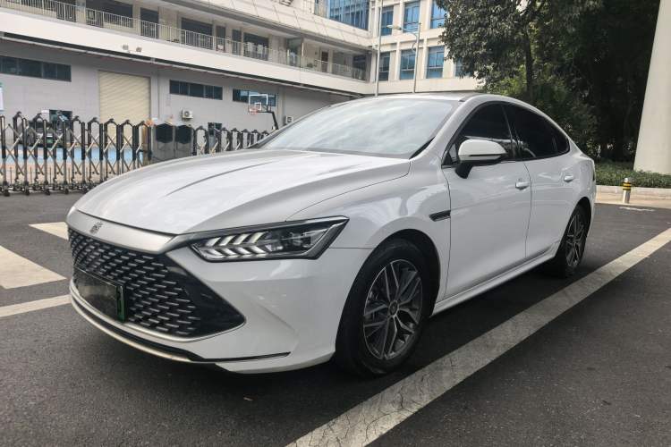 Used BYD Qin PLUS 2021 DM-i 55KM Flagship Model
