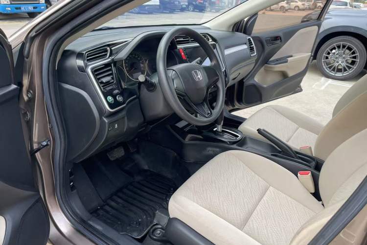 Used Honda Greiz 2016 1.5L CVT Comfort Version
