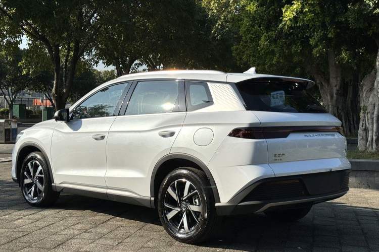 Used BYD Song Pro New Energy 2023 Champion Edition DM-i 110KM Beyond Model
