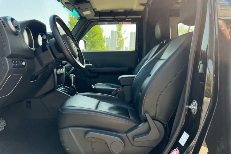 Used Beijing Auto BJ40 2016 2.3T Automatic Four-Wheel Drive Premium Edition
