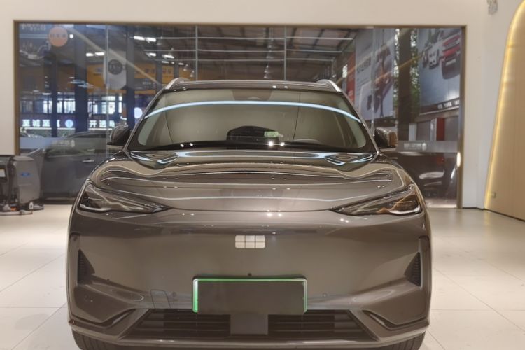 Used  E5 2024 530km Starship Edition
