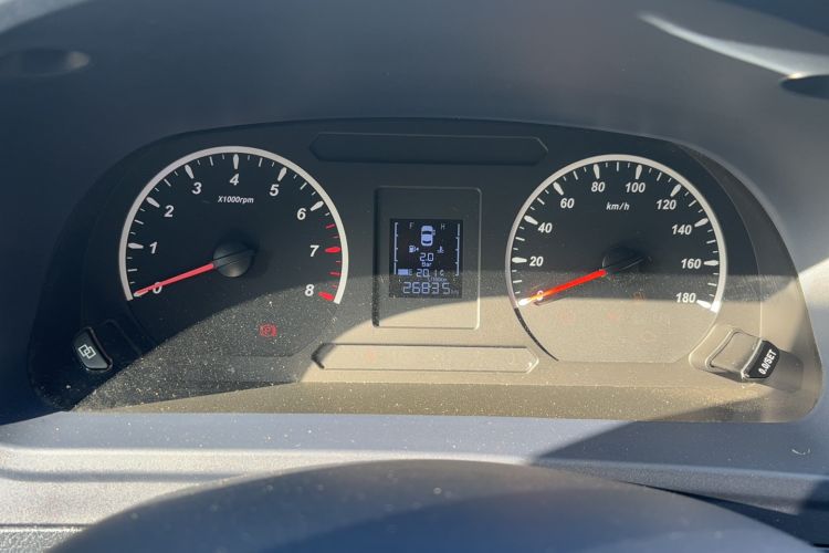 Used FORTHING Lingzhi PLUS 2024 1.5T Manual Luxury 7-Seater