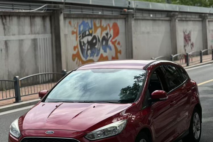 Used Ford Focus 2015 Hatchback 1.6L Automatic Comfort Model
