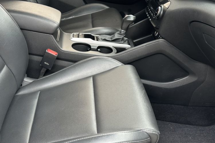 Used Hyundai Tucson 2015 1.6T Dual-Clutch Two-Wheel-Drive Smart Model
