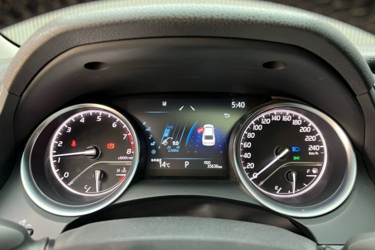 Used Toyota Camry 2023 2.0G Luxury Edition