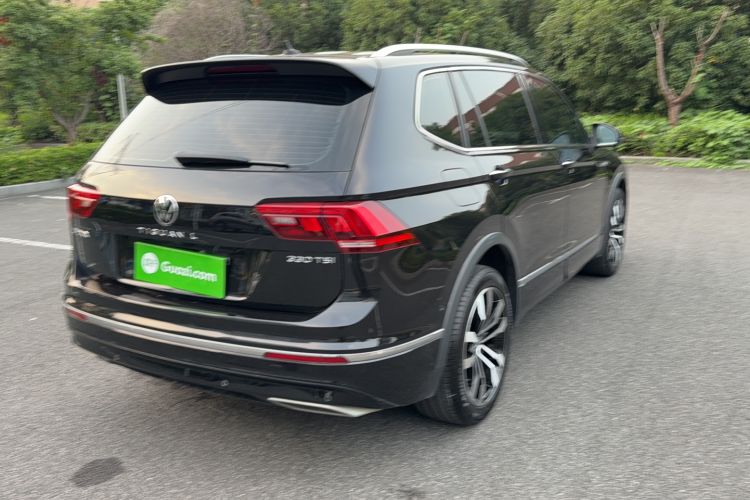 Used Volkswagen Tiguan L 2021 330TSI Automatic Two-Wheel Drive R-Line Enhanced Edition
