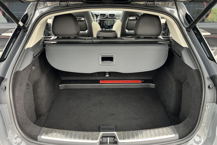 Used Lynk & Co 02 2019 1.5T DCT Two-Wheel Drive Zhaoban Version China VI Standard