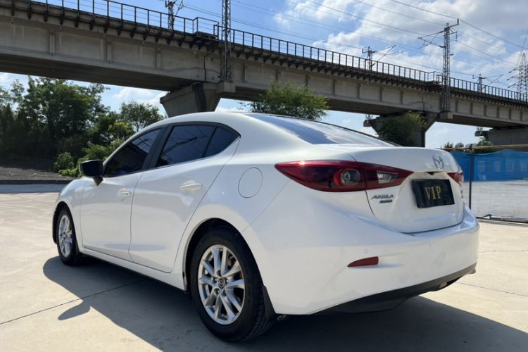 Used Mazda Mazda 3 Axela 2017 Sedan 1.5L Automatic Luxury Model Emission Standard China V

