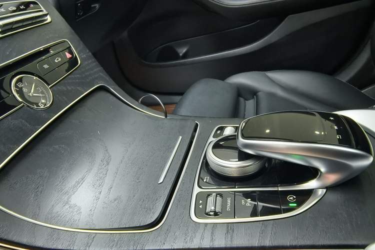 Used Mercedes-Benz C-Class 2018 C 180 L Fashion Edition Sport Version
