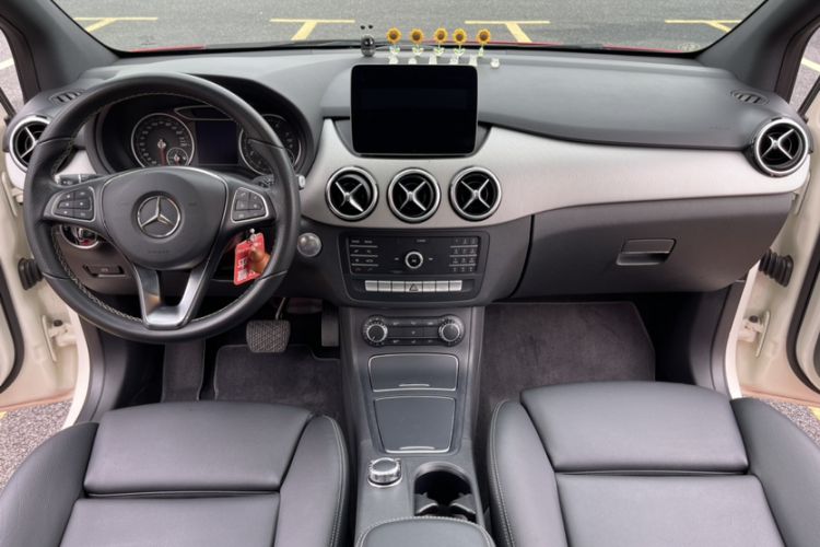 Used Mercedes-Benz B-Class 2019 B 200 Sport Edition
