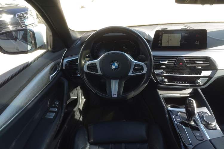 Used BMW 5 Series 2019 Restyled 525i M Sport Package

