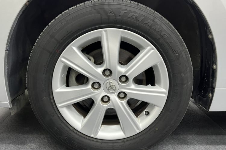 Used Toyota Verso 2014 Starlight 180E CVT Elite Edition
