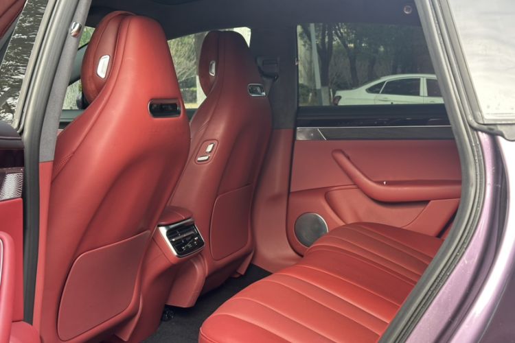 Used Hima Luxeed S7 2025 785 km Ultra
