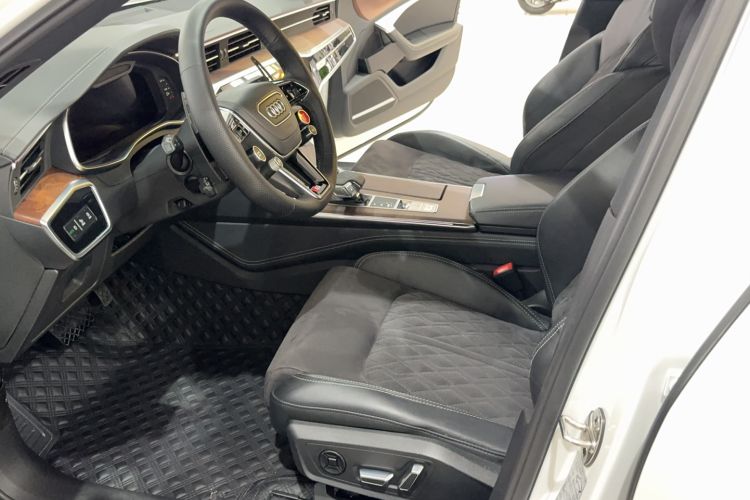 Used Audi A6L 2022 55 TFSI quattro Flagship Dynamic Model
