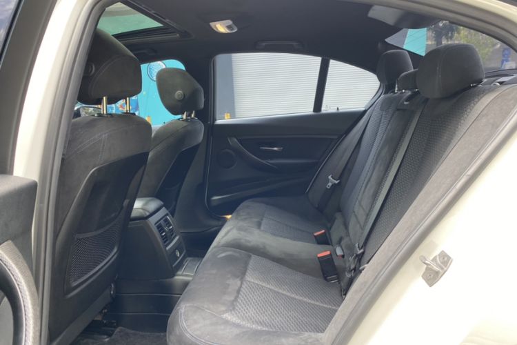 Used BMW 3 Series 2018 320i M Sport Package
