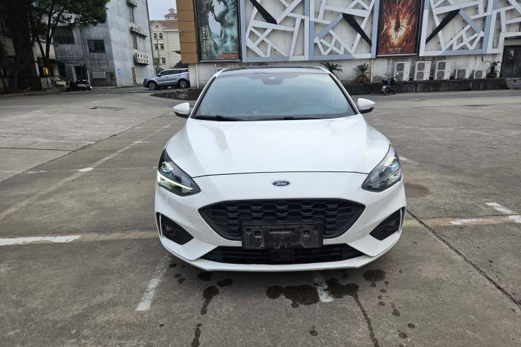 Used Ford Focus 2019 Hatchback EcoBoost 180 Automatic ST Line
