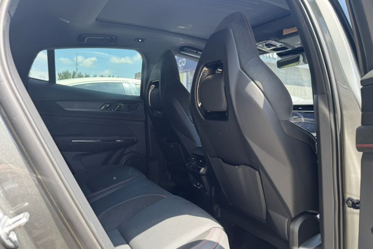 Used Lynk & Co 05 2020 2.0TD Four-Wheel Drive HypeHalo
