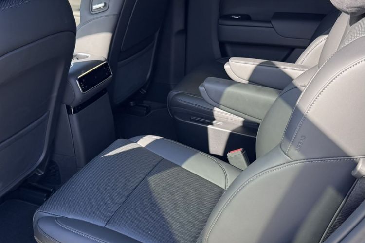 Used Li Auto L8 2025 Ultra Smart Refreshed Edition